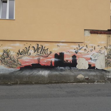 Novi Velia dai Greci ai Baroni