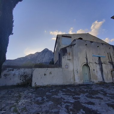 Pietrasanta, Ciolandrea, Bosco e Museo Ortega