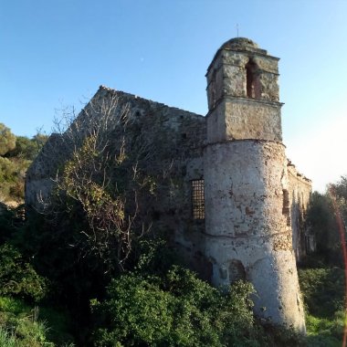 Dove pregavano i Trezeni: San Giovanni del Tresino
